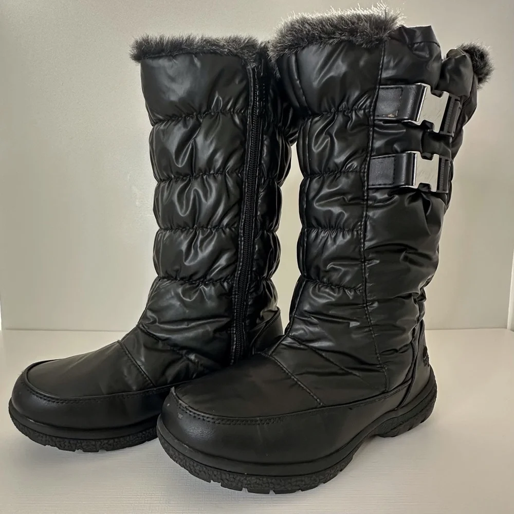 Totes black‎ winter snow boots w/ faux fur trim side zipper & buckle women’s 6